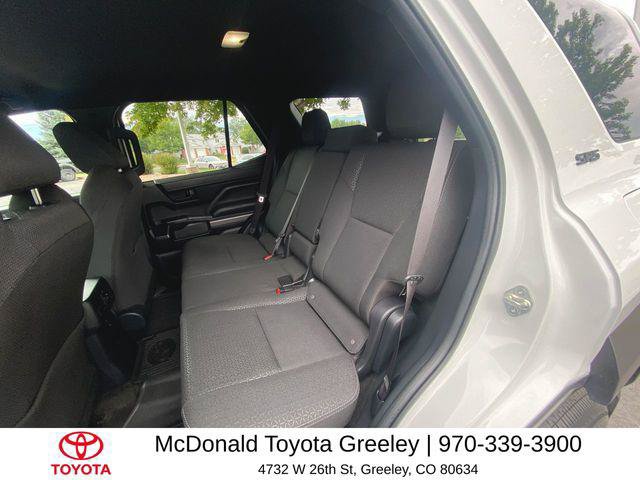 Certified 2025 Toyota 4Runner SR5 AWD/4WD image 22