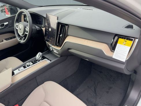 New 2026 Volvo XC60 T8 Plus w/ Protection Package Premier image 31