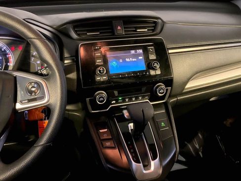 Used 2019 Honda CR-V LX image 7