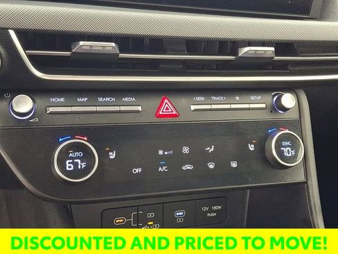 Certified 2025 Hyundai Sonata SEL image 18