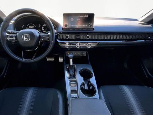 Used 2025 Honda Civic Sport image 8