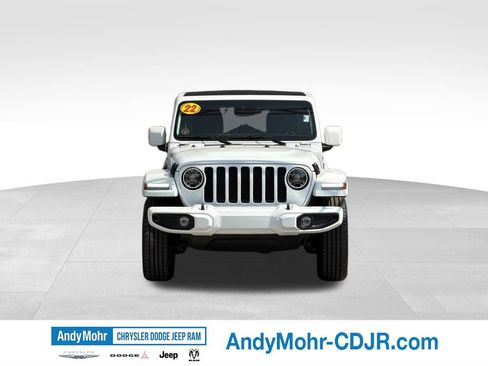 Used 2022 Jeep Wrangler Unlimited Sahara AWD/4WD image 2