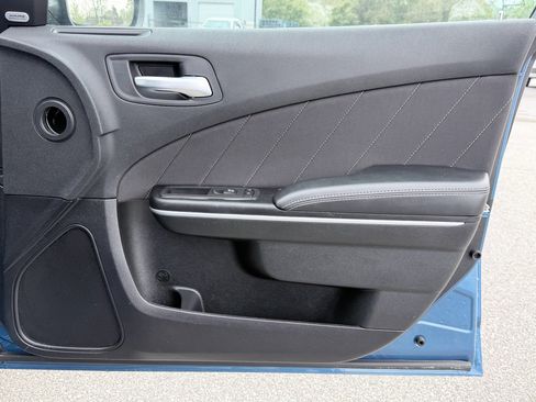 Used 2023 Dodge Charger SXT image 23