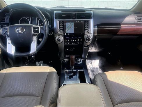 Used 2023 Toyota 4Runner Limited AWD/4WD image 19
