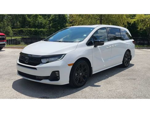Used 2025 Honda Odyssey Sport-L image 4
