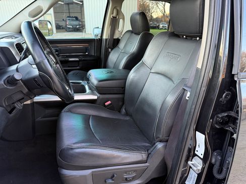 Used 2017 RAM 2500 Laramie AWD/4WD image 10