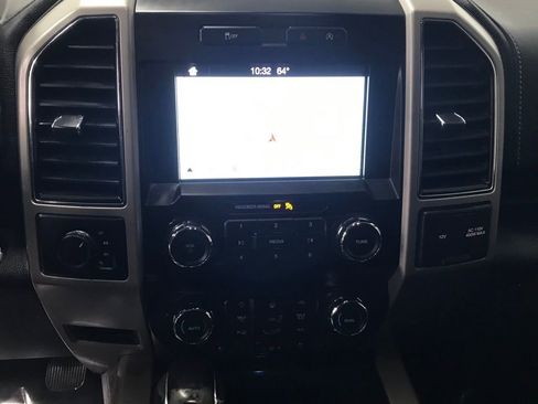 Used 2019 Ford F150 Lariat image 18