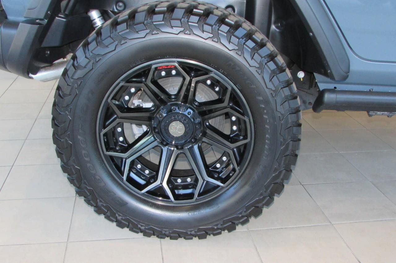 New 2024 Jeep Wrangler Unlimited AWD/4WD image 11