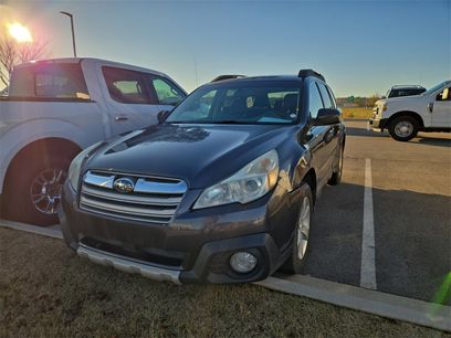 Used 2013 Subaru Outback 2.5i Limited w/ Moonroof Pkg