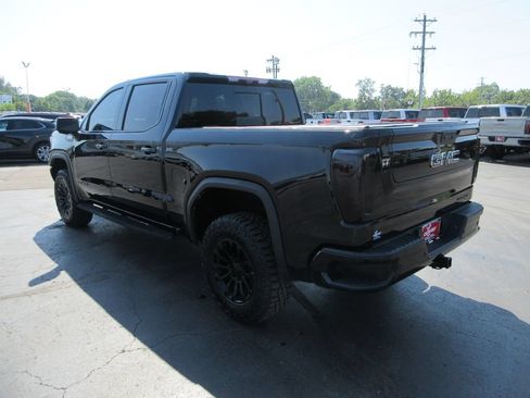 Certified 2023 GMC Sierra 1500 AT4X AWD/4WD image 11