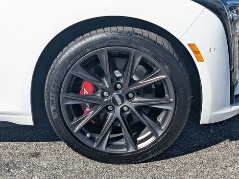 New 2026 Cadillac CT5 V w/ Technology Package image 9