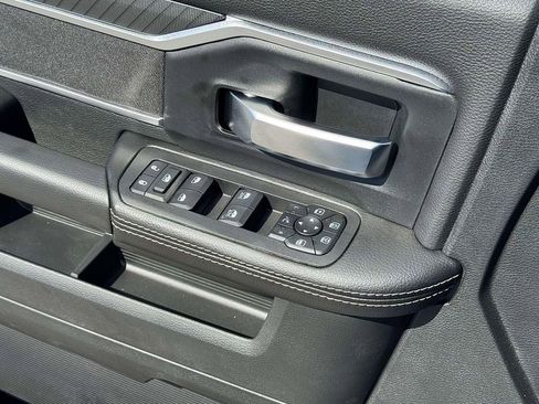 New 2026 RAM 2500 Big Horn AWD/4WD image 11