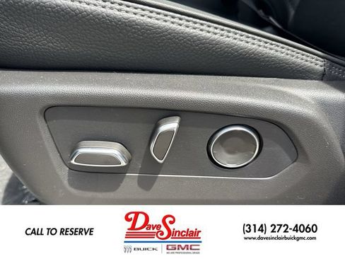 New 2026 GMC Sierra 3500 Denali w/ Denali Reserve Package AWD/4WD image 12