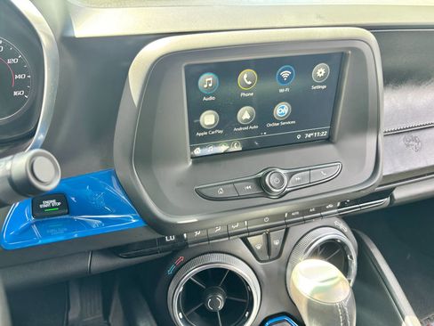 Used 2019 Chevrolet Camaro LT RWD image 15