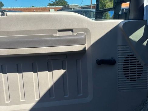 Used 2008 Ford F250 2WD SuperCab Super Duty image 16