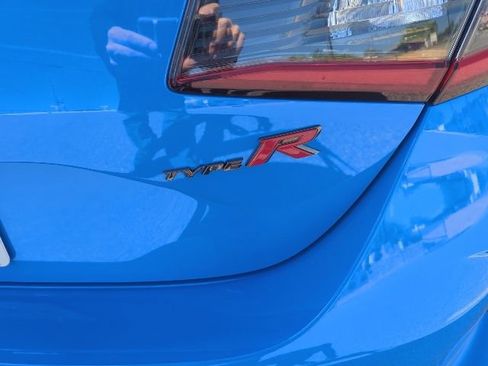 Used 2025 Honda Civic Type R image 2
