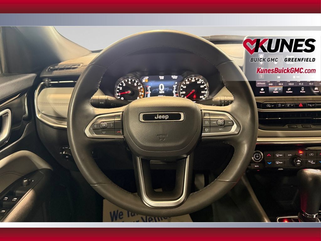 Used 2024 Jeep Compass Limited AWD/4WD image 15