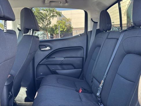 Used 2016 Chevrolet Colorado LT w/ LT Convenience Package image 23