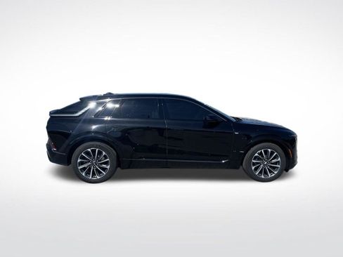 Certified 2024 Cadillac Lyriq Sport AWD/4WD image 5