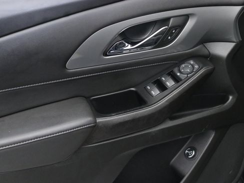 Used 2023 Chevrolet Traverse LT w/ LPO, Floor Liner Package image 21