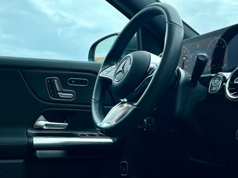 Certified 2026 Mercedes-Benz GLA 250 4MATIC image 10
