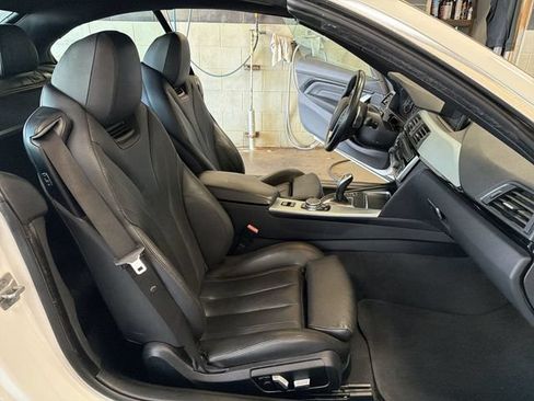 Used 2016 BMW 428i xDrive Convertible AWD/4WD image 25