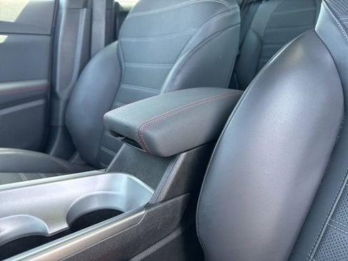 Used 2024 Dodge Hornet R/T Plus image 17