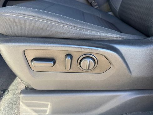 Used 2020 Chevrolet Silverado 1500 RST image 14