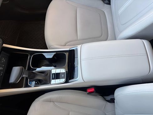 Used 2025 Hyundai Tucson SEL FWD image 22