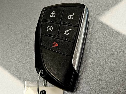 Used 2022 Buick Envision Essence w/ Sport Touring Package image 43