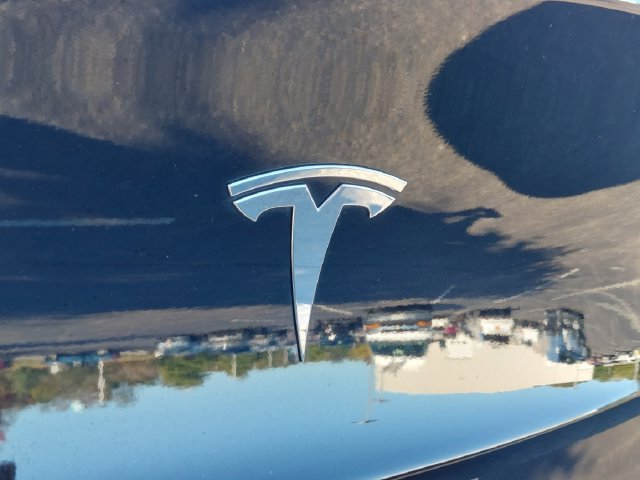Used 2024 Tesla Model Y Long Range AWD/4WD image 38
