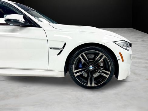 Used 2016 BMW M3 w/ Executive Package RWD image 40
