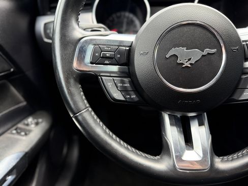 Used 2019 Ford Mustang GT RWD image 26
