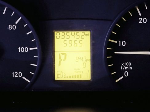 Used 2017 Mercedes-Benz Sprinter 3500 image 13