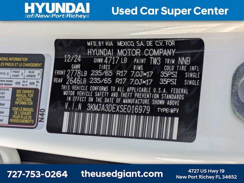 Used 2025 Hyundai Tucson SE FWD image 33