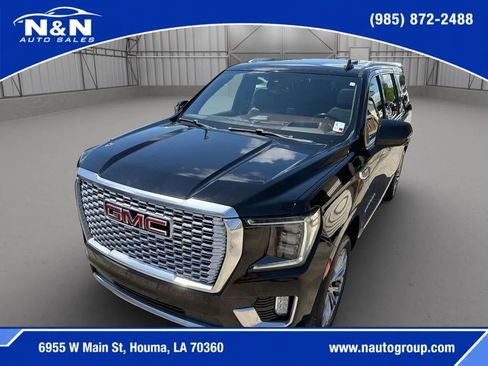 Used 2021 GMC Yukon XL Denali w/ Denali Premium Package RWD image 12