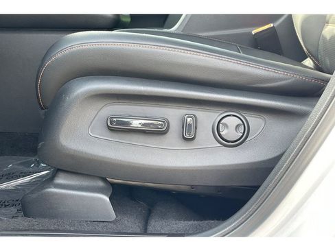 Certified 2025 Honda CR-V Sport-L image 13