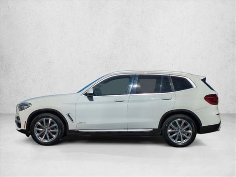 Used 2018 BMW X3 xDrive30i w/ Premium Package image 9