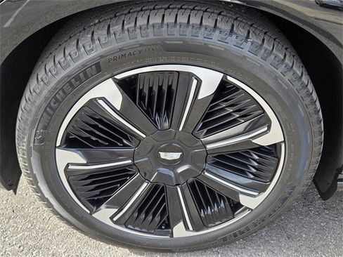 New 2026 Cadillac Escalade IQ Sport 1 w/ LPO, Etrunk Organizer Package image 9