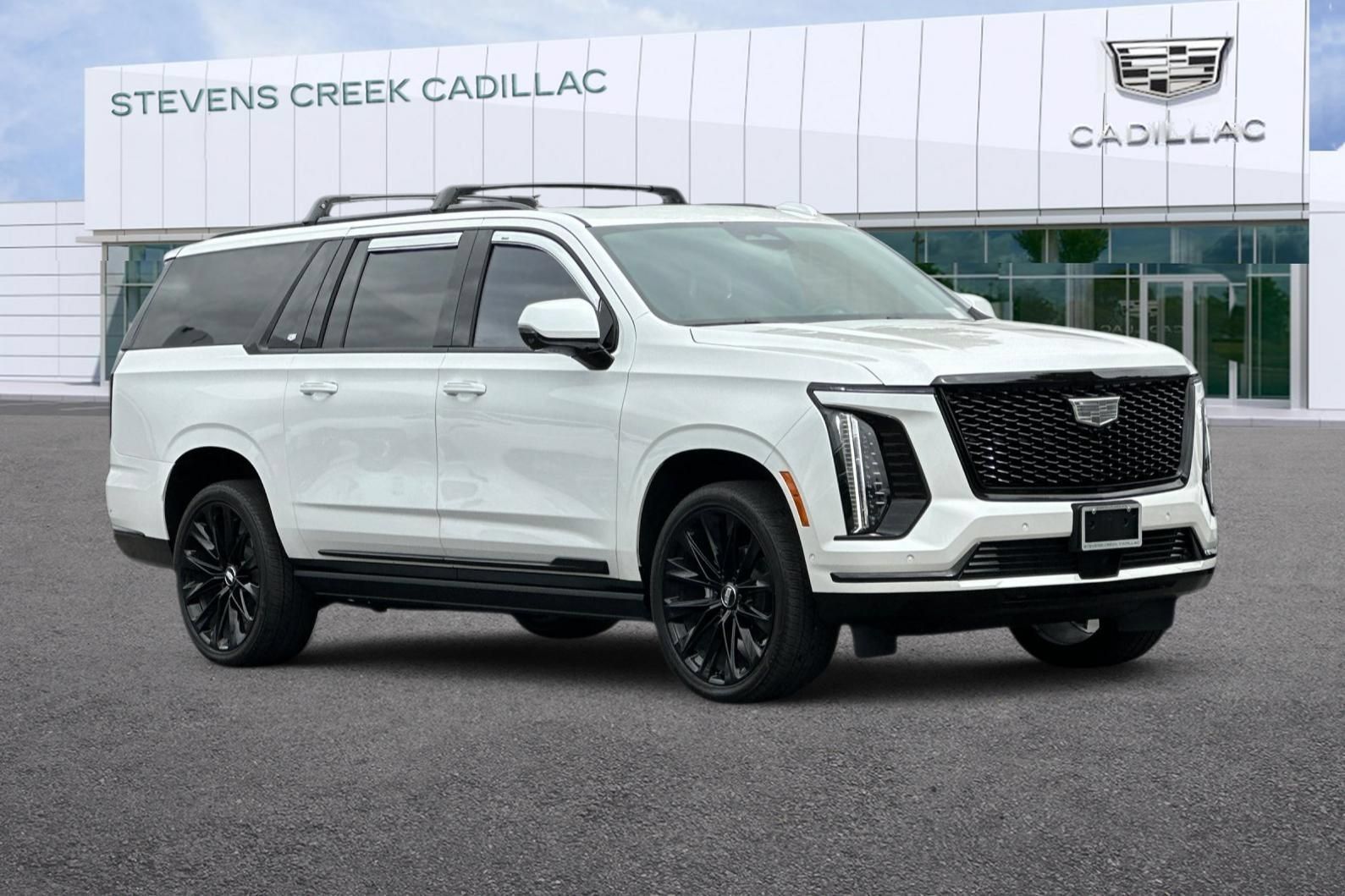Used 2025 Cadillac Escalade ESV Sport Platinum w/ LPO, ONYX Package AWD/4WD image 1