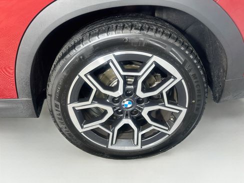Used 2026 BMW X2 xDrive28i AWD/4WD image 11