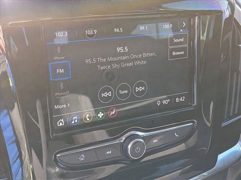Used 2020 Chevrolet Traverse LS FWD image 19