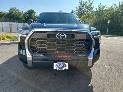 Used 2026 Toyota Tundra SR5 w/ TRD Off-Road Package AWD/4WD image 8