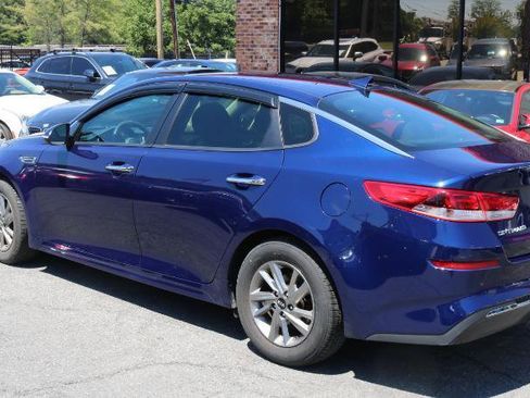Used 2019 Kia Optima LX FWD image 5