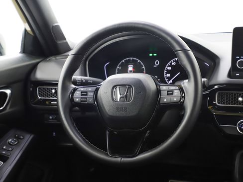 Used 2025 Honda Civic Sport image 14