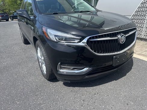 Used 2021 Buick Enclave Essence w/ Sound and Sites Package AWD/4WD image 34
