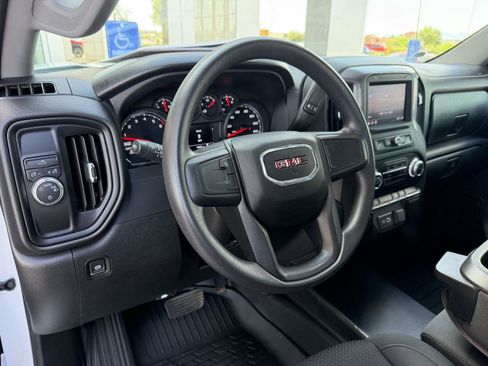 Used 2023 GMC Sierra 1500 Pro RWD image 32