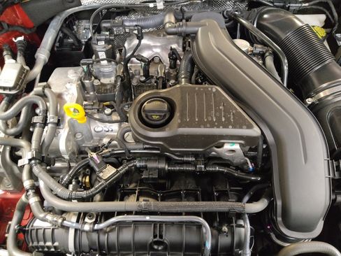 Used 2023 Volkswagen Jetta SE w/ Panoramic Sunroof Package FWD image 30