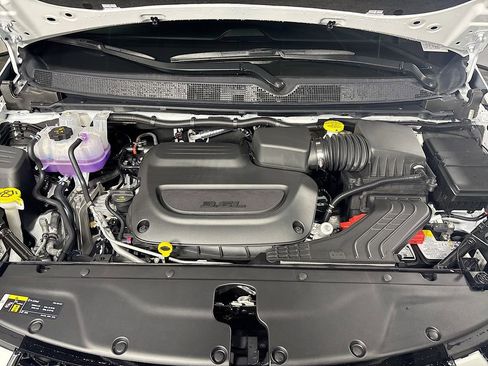 New 2026 Chrysler Pacifica Limited w/ Uconnect Theater Family Group image 22