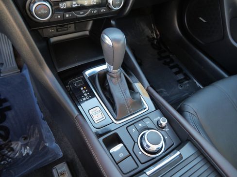 Used 2018 MAZDA MAZDA3 Grand Touring w/ Premium Equipment Package image 24